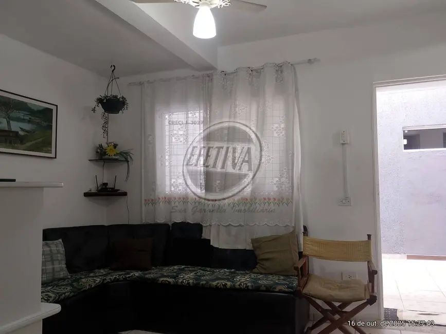 Foto 6 de Casa com 2 quartos à venda, 50m2 em Guaratuba - PR
