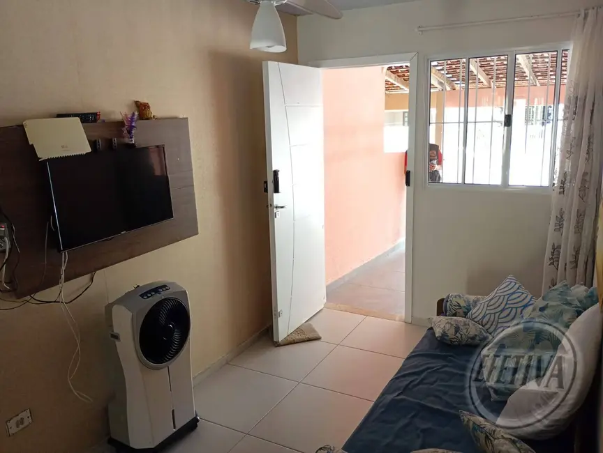 Foto 5 de Casa com 2 quartos à venda, 54m2 em Matinhos - PR