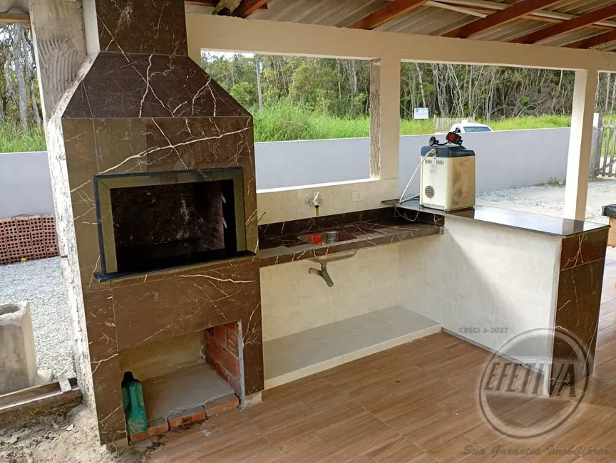 Foto 9 de Casa com 3 quartos à venda, 88m2 em Matinhos - PR