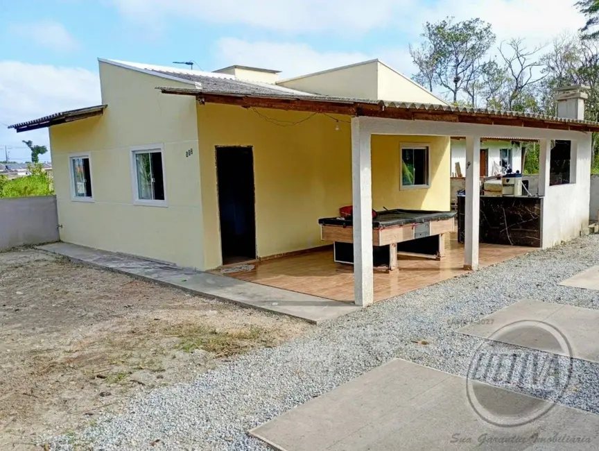 Foto 1 de Casa com 3 quartos à venda, 88m2 em Matinhos - PR