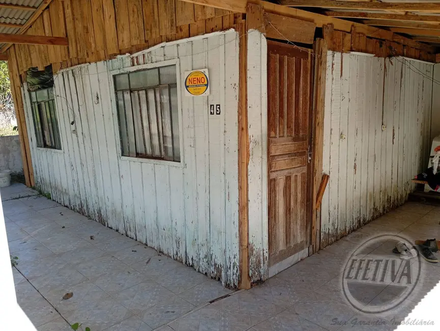 Foto 1 de Casa com 2 quartos à venda, 60m2 em Matinhos - PR