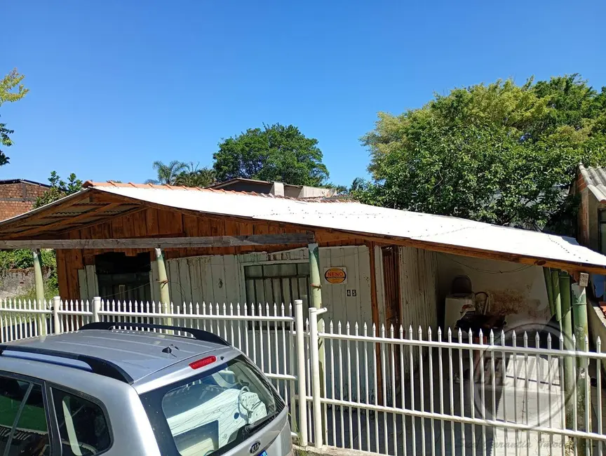 Foto 8 de Casa com 2 quartos à venda, 60m2 em Matinhos - PR