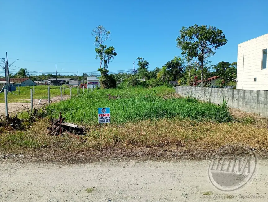 Foto 1 de Terreno / Lote à venda, 360m2 em Matinhos - PR
