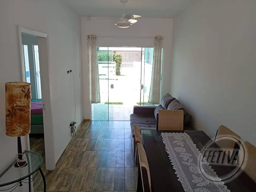 Foto 5 de Casa com 2 quartos à venda, 58m2 em Matinhos - PR