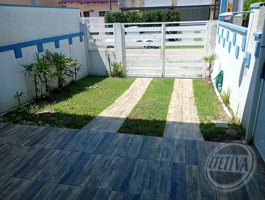 Foto 4 de Casa com 2 quartos à venda, 58m2 em Matinhos - PR