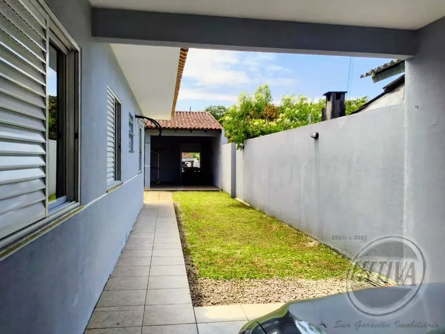 Foto 4 de Casa com 3 quartos à venda, 213m2 em Nereidas, Guaratuba - PR