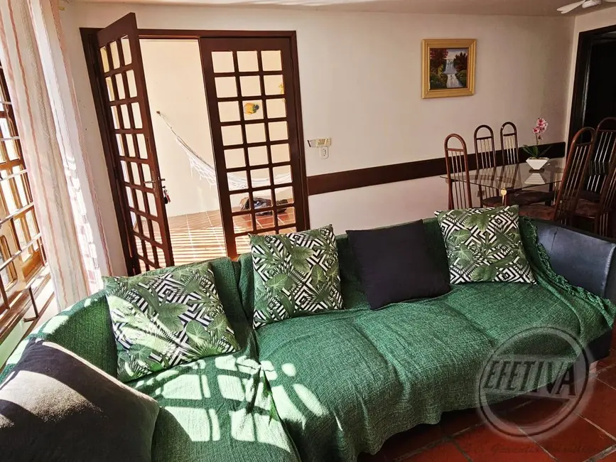 Casa com 4 quartos à venda, 173m2 em Guaratuba - PR - imagem 8 Foto 8 de Casa com 4 quartos à venda, 173m2 em Guaratuba - PR
