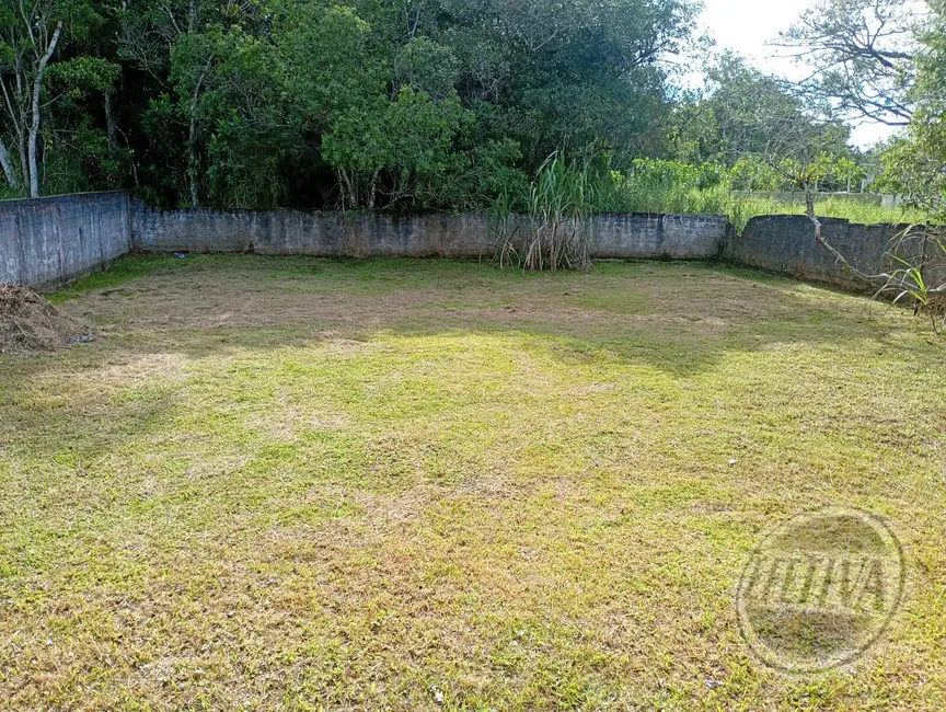 Casa com 3 quartos à venda, 90m2 em Matinhos - PR - imagem 6 Foto 6 de Casa com 3 quartos à venda, 90m2 em Matinhos - PR