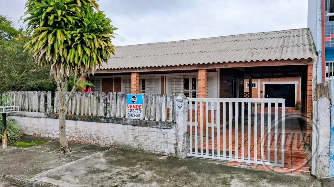 Casa com 2 quartos à venda, 196m2 em Ipanema, Pontal Do Parana - PR - imagem 1 Foto 1 de Casa com 2 quartos à venda, 196m2 em Ipanema, Pontal Do Parana - PR