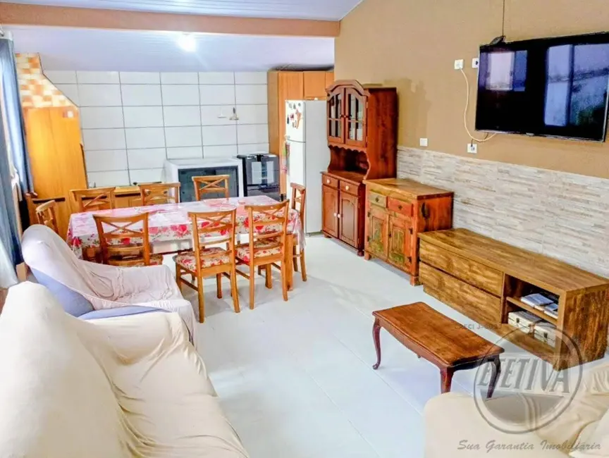 Foto 2 de Casa com 4 quartos à venda, 130m2 em Matinhos - PR