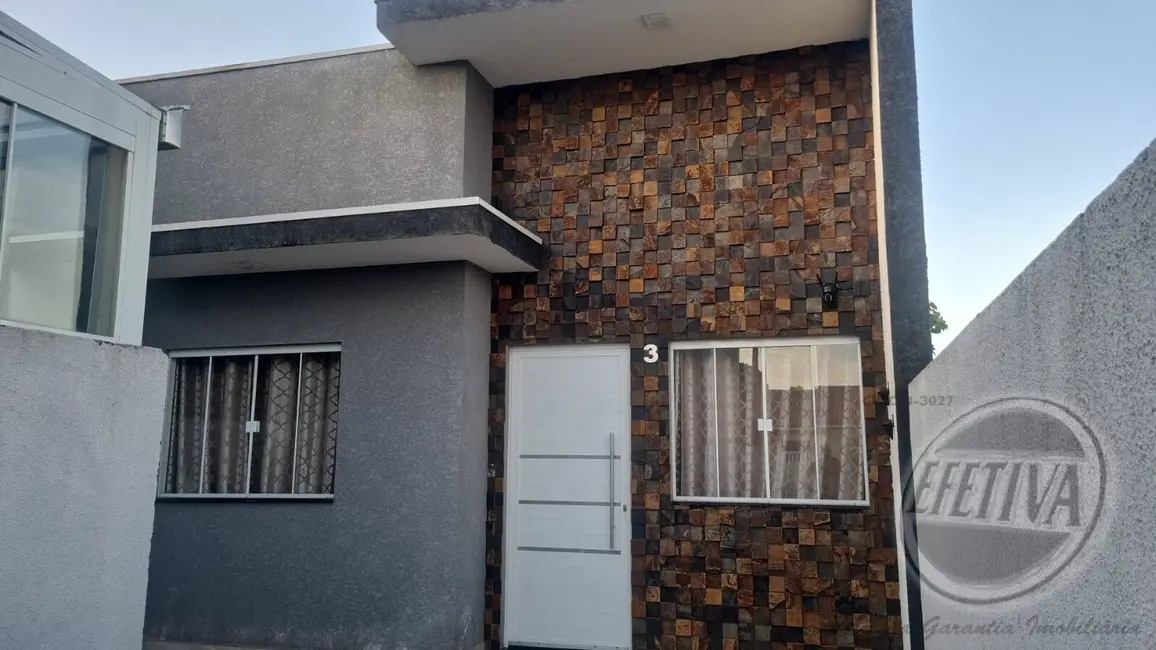 Casa com 2 quartos à venda, 58m2 em Matinhos - PR - imagem 3 Foto 3 de Casa com 2 quartos à venda, 58m2 em Matinhos - PR