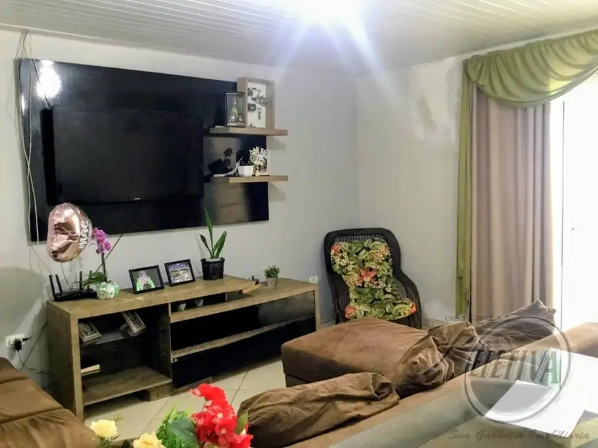 Casa com 6 quartos à venda, 145m2 em Guaratuba - PR - imagem 6 Foto 6 de Casa com 6 quartos à venda, 145m2 em Guaratuba - PR