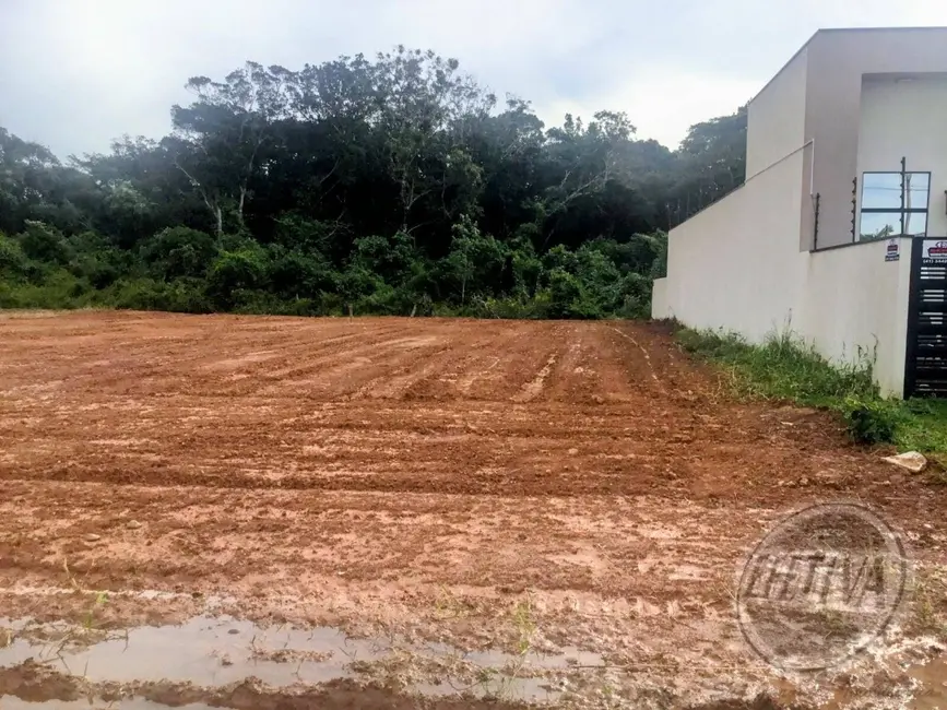Foto 1 de Terreno / Lote à venda, 390m2 em Guaratuba - PR