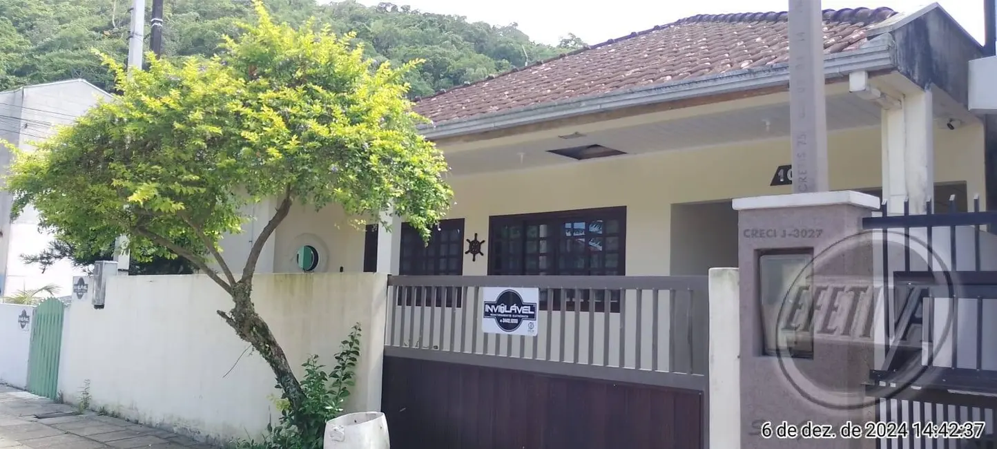 Foto 2 de Casa com 3 quartos à venda, 100m2 em Guaratuba - PR
