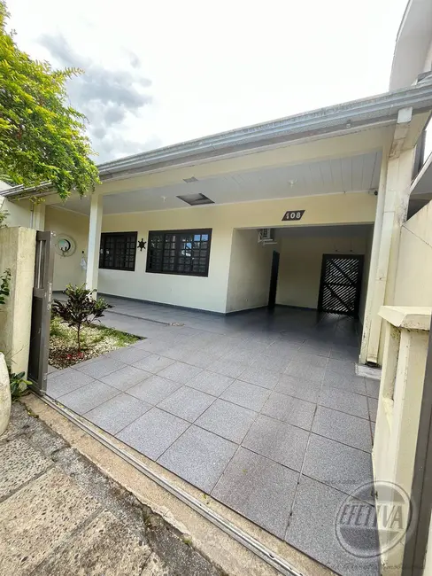 Foto 1 de Casa com 3 quartos à venda, 100m2 em Guaratuba - PR