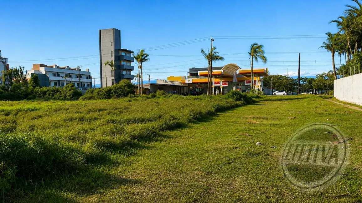 Terreno / Lote à venda, 2600m2 em Guaratuba - PR - imagem 3 Foto 3 de Terreno / Lote à venda, 2600m2 em Guaratuba - PR