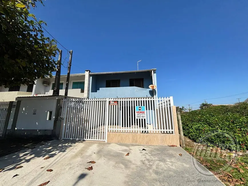 Foto 2 de Casa com 3 quartos à venda, 126m2 em Nereidas, Guaratuba - PR
