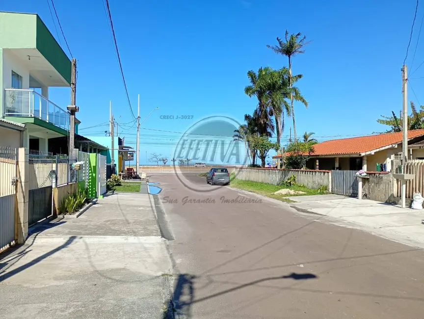 Foto 4 de Casa com 4 quartos à venda, 209m2 em Centro, Matinhos - PR