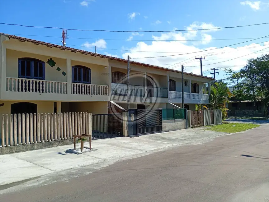 Foto 3 de Casa com 4 quartos à venda, 209m2 em Centro, Matinhos - PR