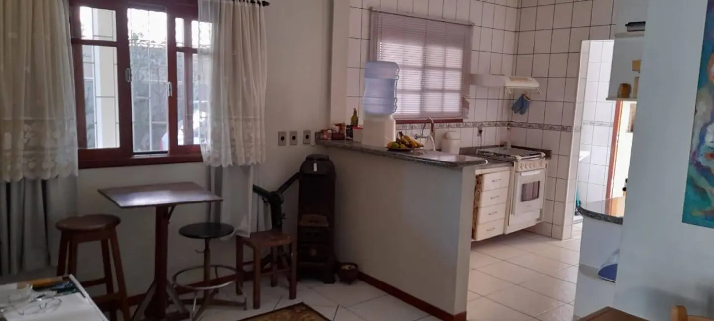 Foto 9 de Casa com 3 quartos à venda, 167m2 em Jurerê, Florianopolis - SC