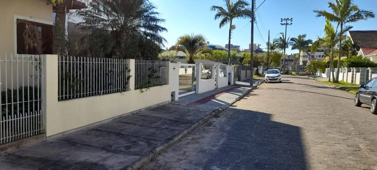 Foto 2 de Casa com 3 quartos à venda, 167m2 em Jurerê, Florianopolis - SC