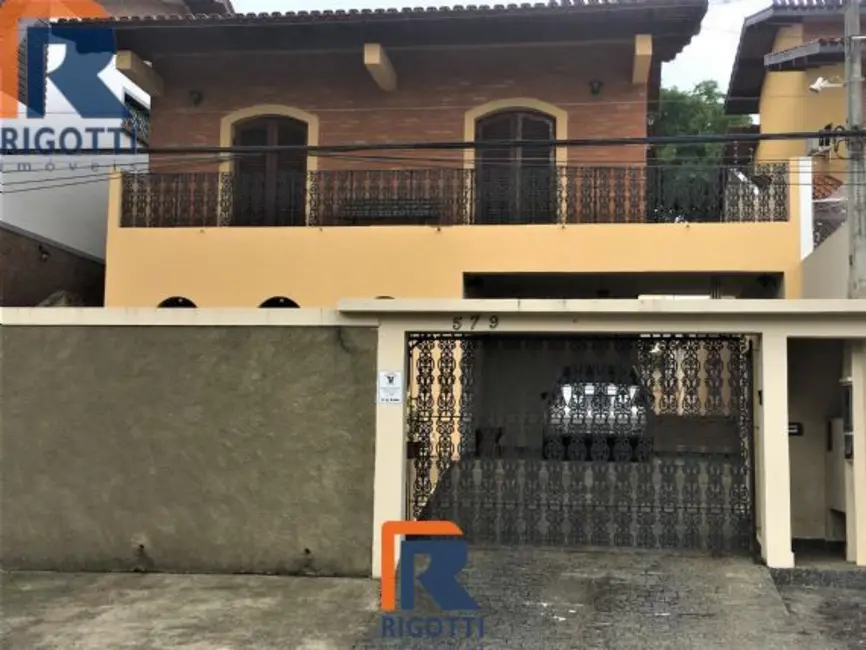 Casa com 4 quartos à venda, 340m2 em Sao Jose Dos Campos - SP - imagem 1 Foto 1 de Casa com 4 quartos à venda, 340m2 em Sao Jose Dos Campos - SP