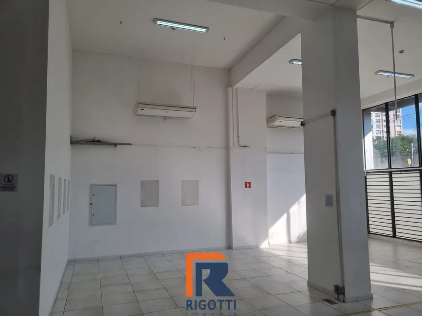 Loja com 2 quartos para alugar, 417m2 em Sao Jose Dos Campos - SP - imagem 8 Foto 8 de Loja com 2 quartos para alugar, 417m2 em Sao Jose Dos Campos - SP