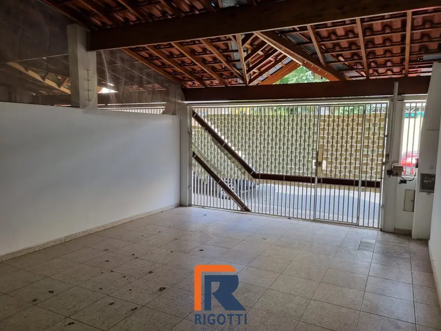 Casa com 3 quartos à venda, 126m2 em Sao Jose Dos Campos - SP - imagem 3 Foto 3 de Casa com 3 quartos à venda, 126m2 em Sao Jose Dos Campos - SP