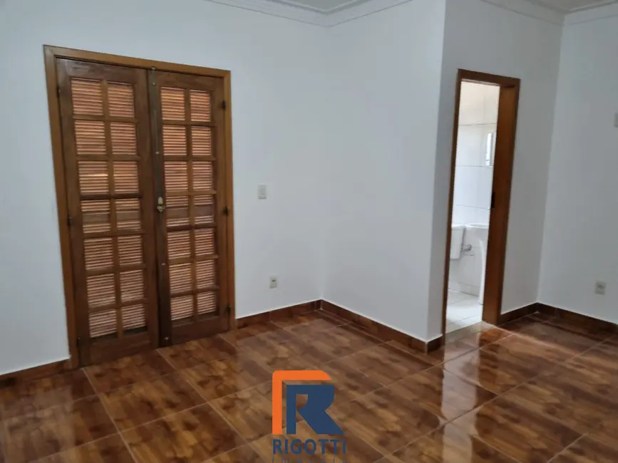 Casa com 3 quartos à venda, 126m2 em Sao Jose Dos Campos - SP - imagem 4 Foto 4 de Casa com 3 quartos à venda, 126m2 em Sao Jose Dos Campos - SP