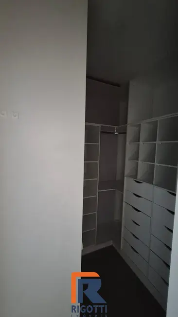 Casa de Condomínio com 3 quartos para alugar, 288m2 em Sao Jose Dos Campos - SP - imagem 6 Foto 6 de Casa de Condomínio com 3 quartos para alugar, 288m2 em Sao Jose Dos Campos - SP