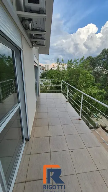 Casa de Condomínio com 3 quartos para alugar, 288m2 em Sao Jose Dos Campos - SP - imagem 8 Foto 8 de Casa de Condomínio com 3 quartos para alugar, 288m2 em Sao Jose Dos Campos - SP