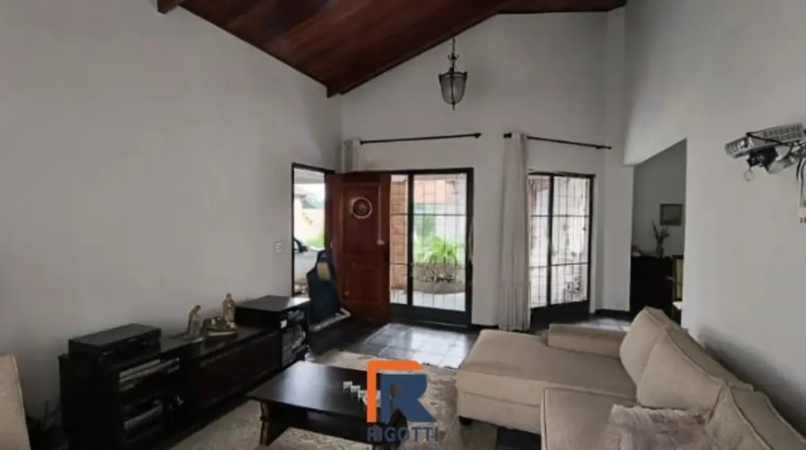 Foto 6 de Casa com 4 quartos à venda, 355m2 em Sao Jose Dos Campos - SP