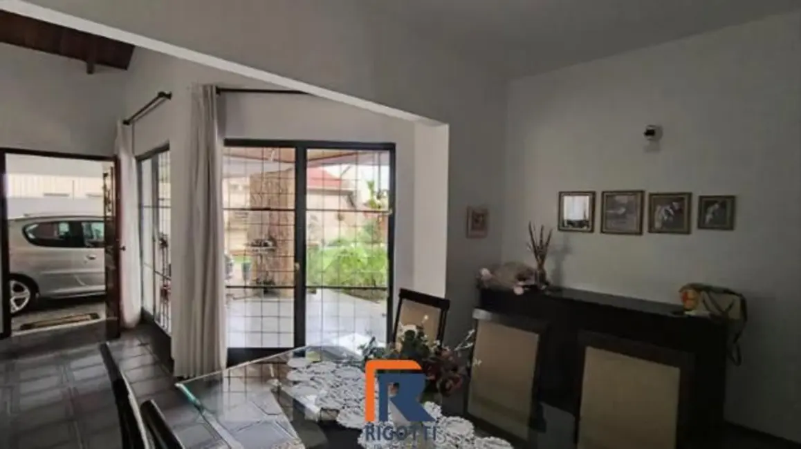 Foto 7 de Casa com 4 quartos à venda, 355m2 em Sao Jose Dos Campos - SP