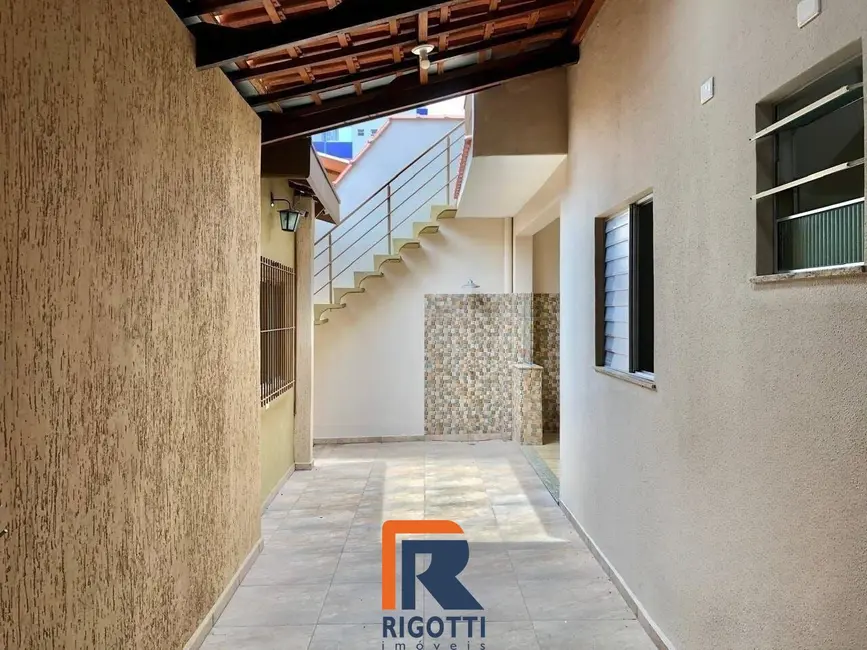 Foto 4 de Casa com 4 quartos à venda, 240m2 em Sao Jose Dos Campos - SP