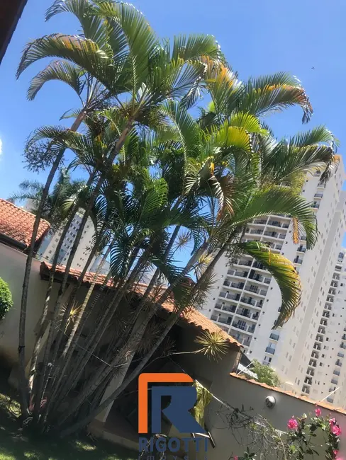 Casa com 4 quartos à venda, 360m2 em Sao Jose Dos Campos - SP - imagem 9 Foto 9 de Casa com 4 quartos à venda, 360m2 em Sao Jose Dos Campos - SP