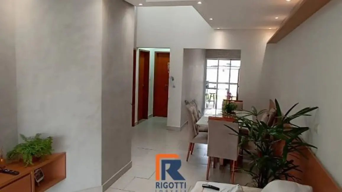 Foto 2 de Casa de Condomínio com 3 quartos à venda, 120m2 em Jardim Jacinto, Jacarei - SP