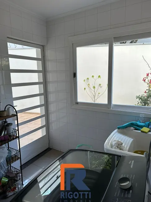 Foto 8 de Casa de Condomínio com 4 quartos à venda, 300m2 em Sao Jose Dos Campos - SP