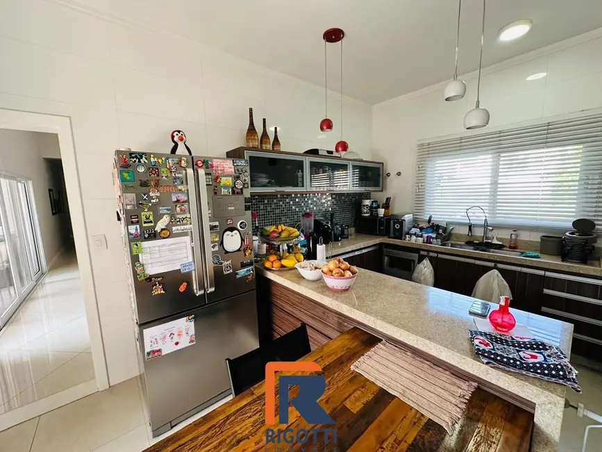 Foto 6 de Casa de Condomínio com 4 quartos à venda, 320m2 em Sao Jose Dos Campos - SP