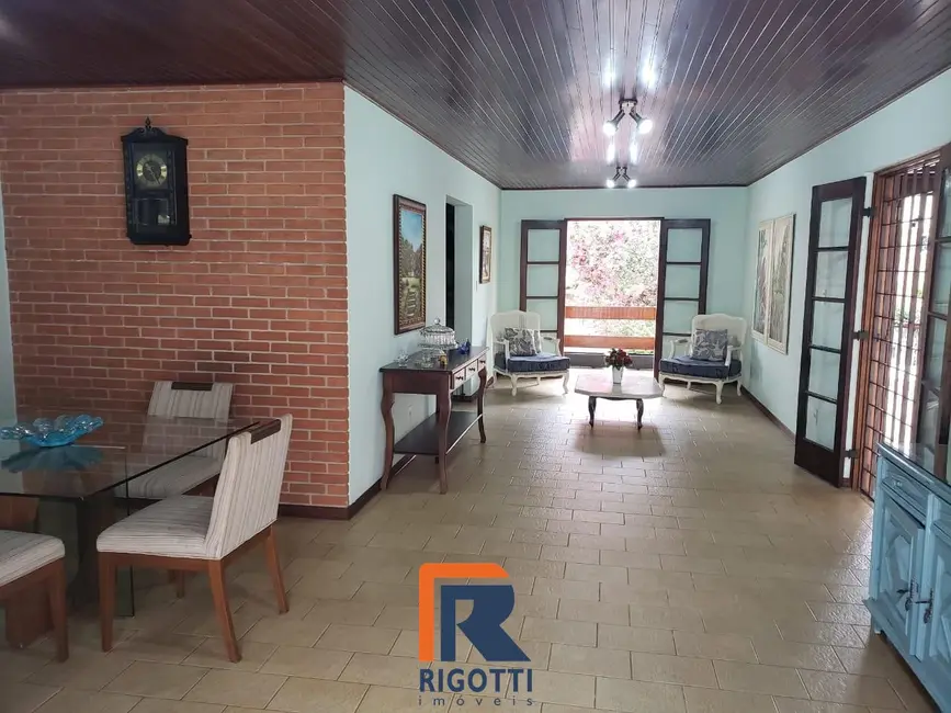 Foto 1 de Casa com 4 quartos à venda, 345m2 em Sao Jose Dos Campos - SP