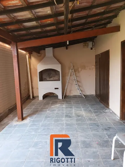Casa com 3 quartos à venda, 141m2 em Praia das Palmeiras, Caraguatatuba - SP - imagem 3 Foto 3 de Casa com 3 quartos à venda, 141m2 em Praia das Palmeiras, Caraguatatuba - SP