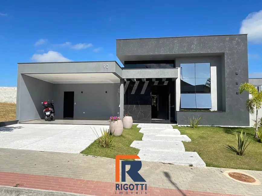 Casa de Condomínio com 3 quartos à venda, 300m2 em Sao Jose Dos Campos - SP - imagem 1 Foto 1 de Casa de Condomínio com 3 quartos à venda, 300m2 em Sao Jose Dos Campos - SP