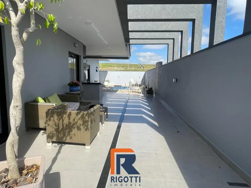 Casa de Condomínio com 3 quartos à venda, 300m2 em Sao Jose Dos Campos - SP - imagem 5 Foto 5 de Casa de Condomínio com 3 quartos à venda, 300m2 em Sao Jose Dos Campos - SP