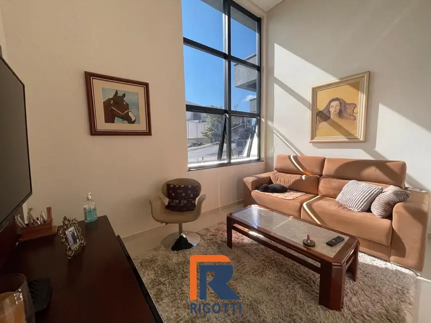 Casa de Condomínio com 3 quartos à venda, 300m2 em Sao Jose Dos Campos - SP - imagem 9 Foto 9 de Casa de Condomínio com 3 quartos à venda, 300m2 em Sao Jose Dos Campos - SP
