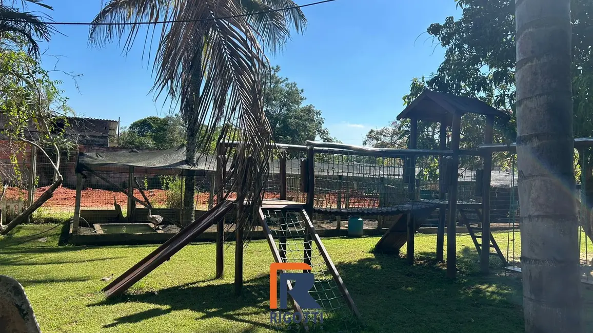 Foto 4 de Chácara com 3 quartos à venda, 144m2 em Vila Velha, Cacapava - SP