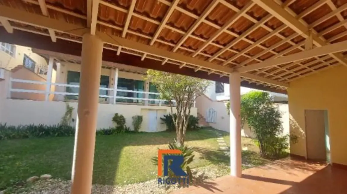 Casa com 3 quartos à venda, 374m2 em Sao Jose Dos Campos - SP - imagem 5 Foto 5 de Casa com 3 quartos à venda, 374m2 em Sao Jose Dos Campos - SP