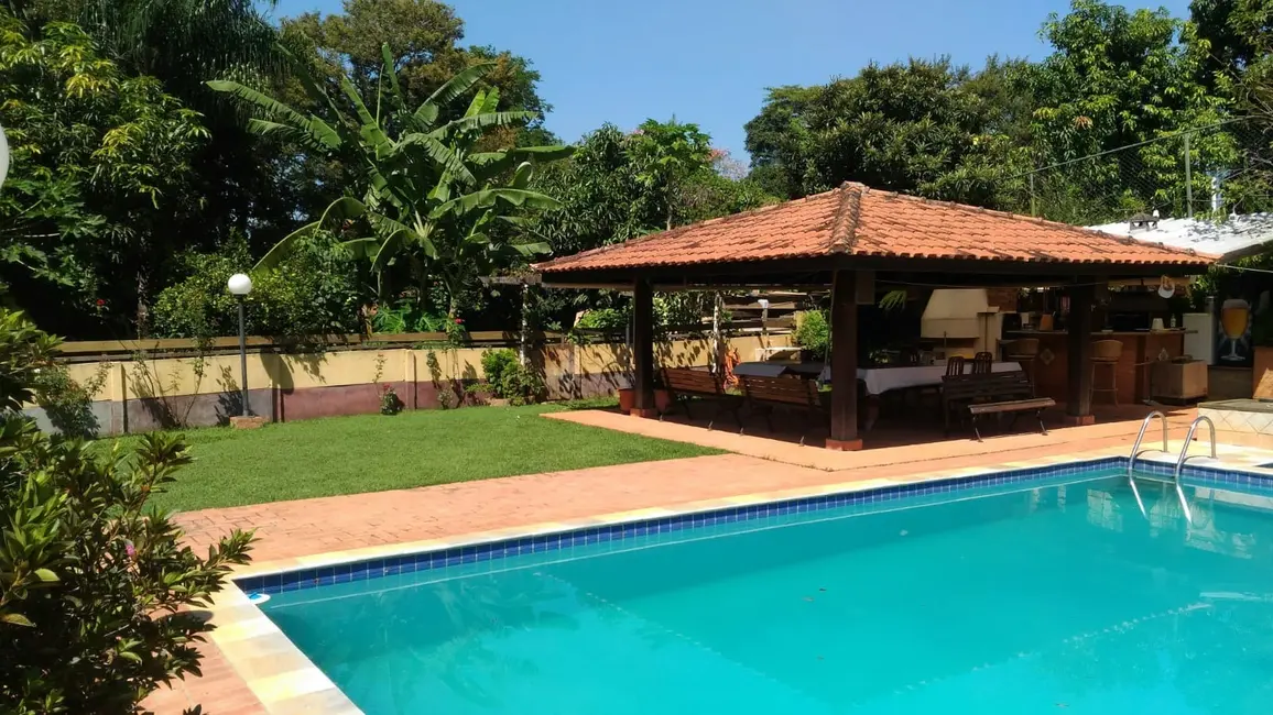Foto 1 de Chácara com 5 quartos à venda, 200m2 em Cerquilho - SP