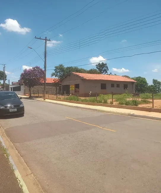 Foto 2 de Casa com 3 quartos à venda, 150m2 em Centro, Jumirim - SP