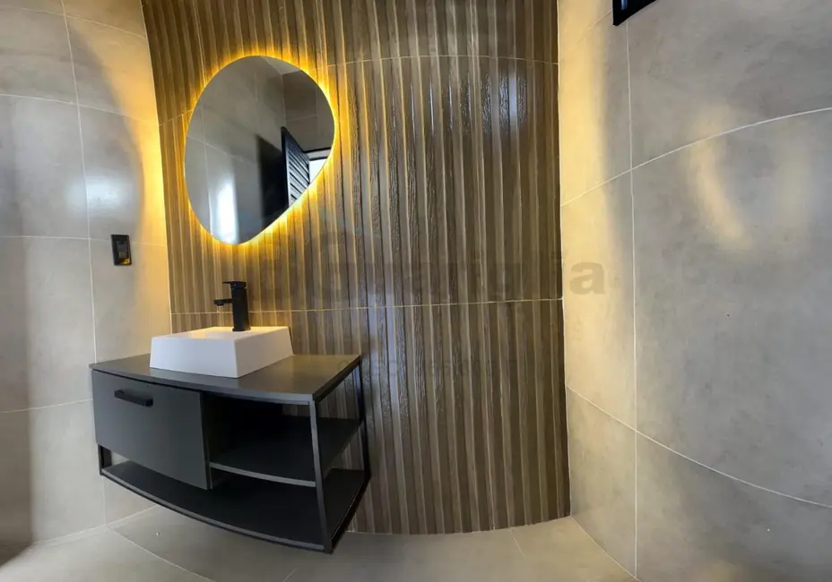 Foto 5 de Casa com 3 quartos à venda, 190m2 em Cerquilho - SP