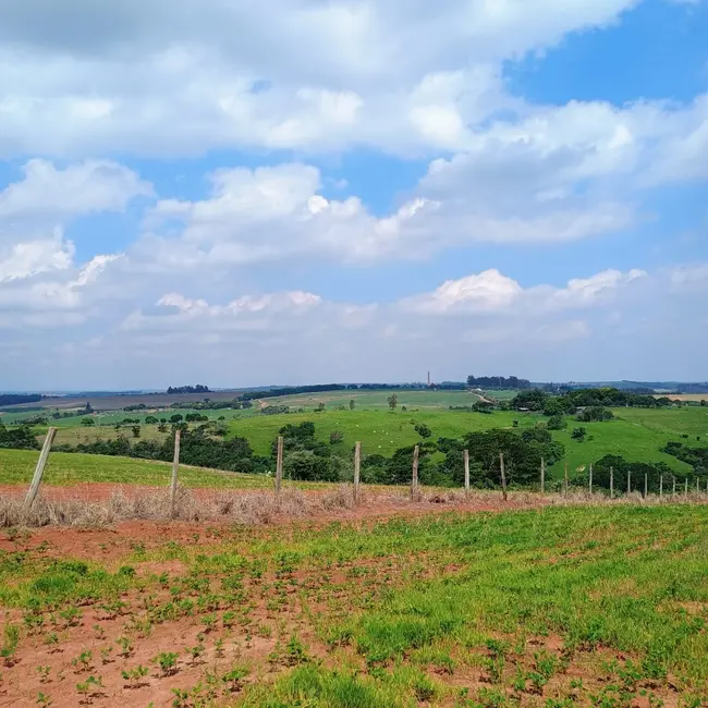 Sítio / Rancho à venda em Tiete - SP - imagem 5 Foto 5 de Sítio / Rancho à venda em Tiete - SP