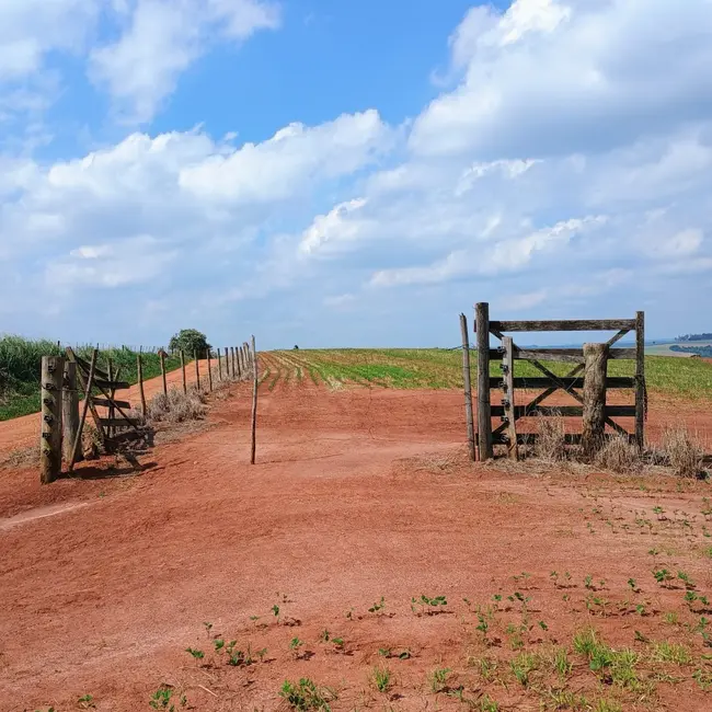 Foto 1 de Sítio / Rancho à venda em Tiete - SP